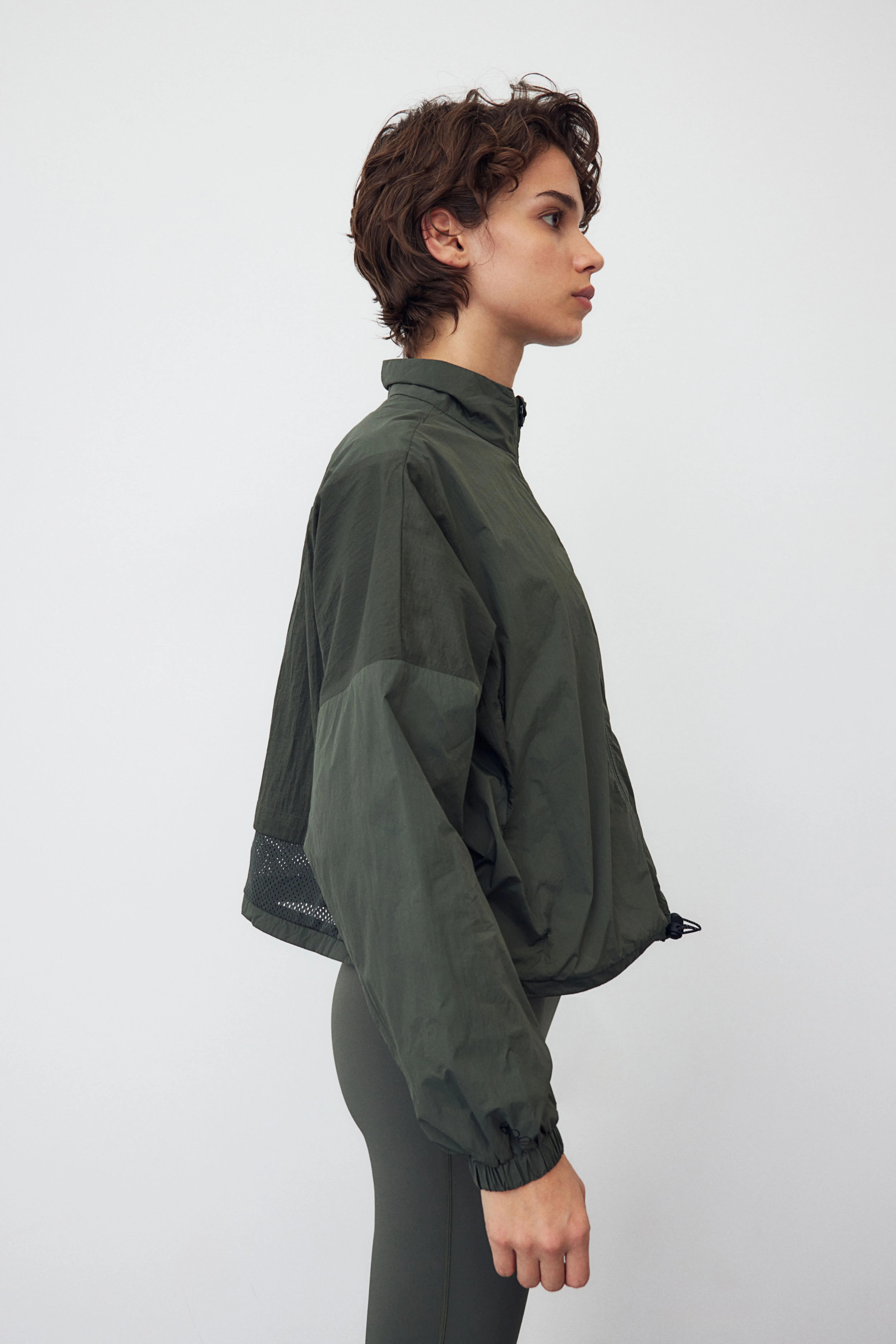 DryMove™ Running jacket - Long sleeve - Regular length - Dark khaki green - Ladies | H&M GB