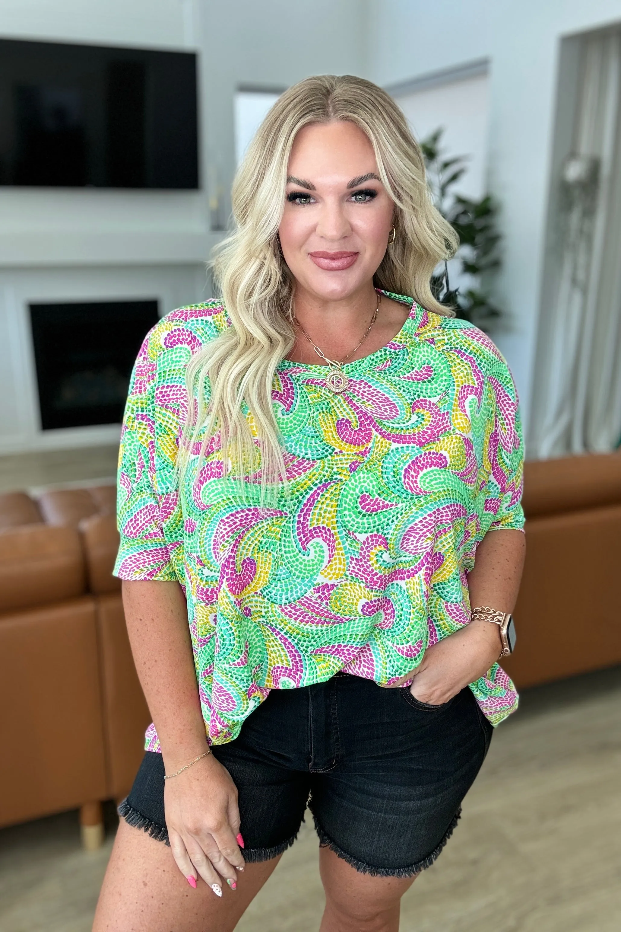 Essential Blouse in Painted Green and Pink