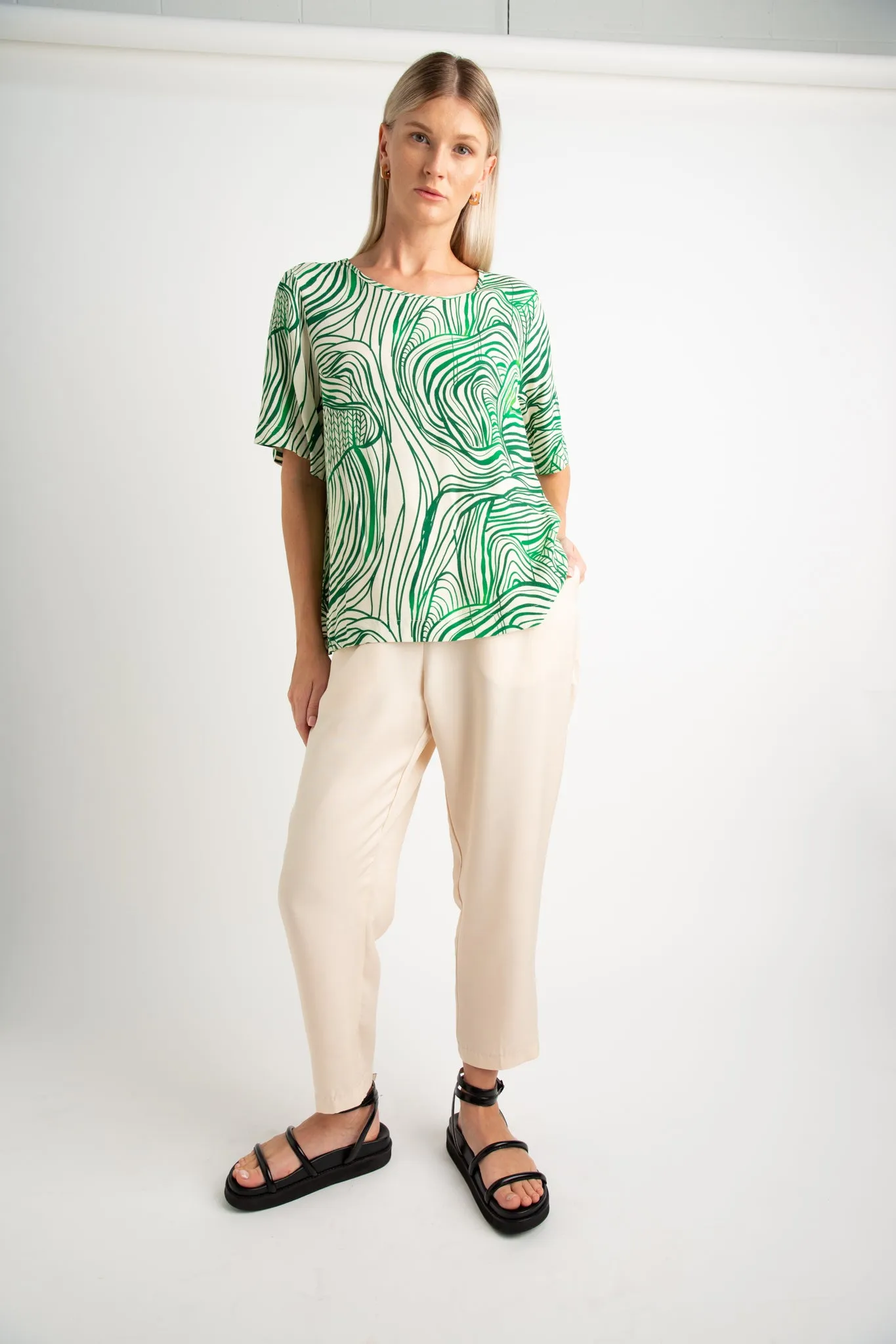 ESSENTIAL PANT | DUST