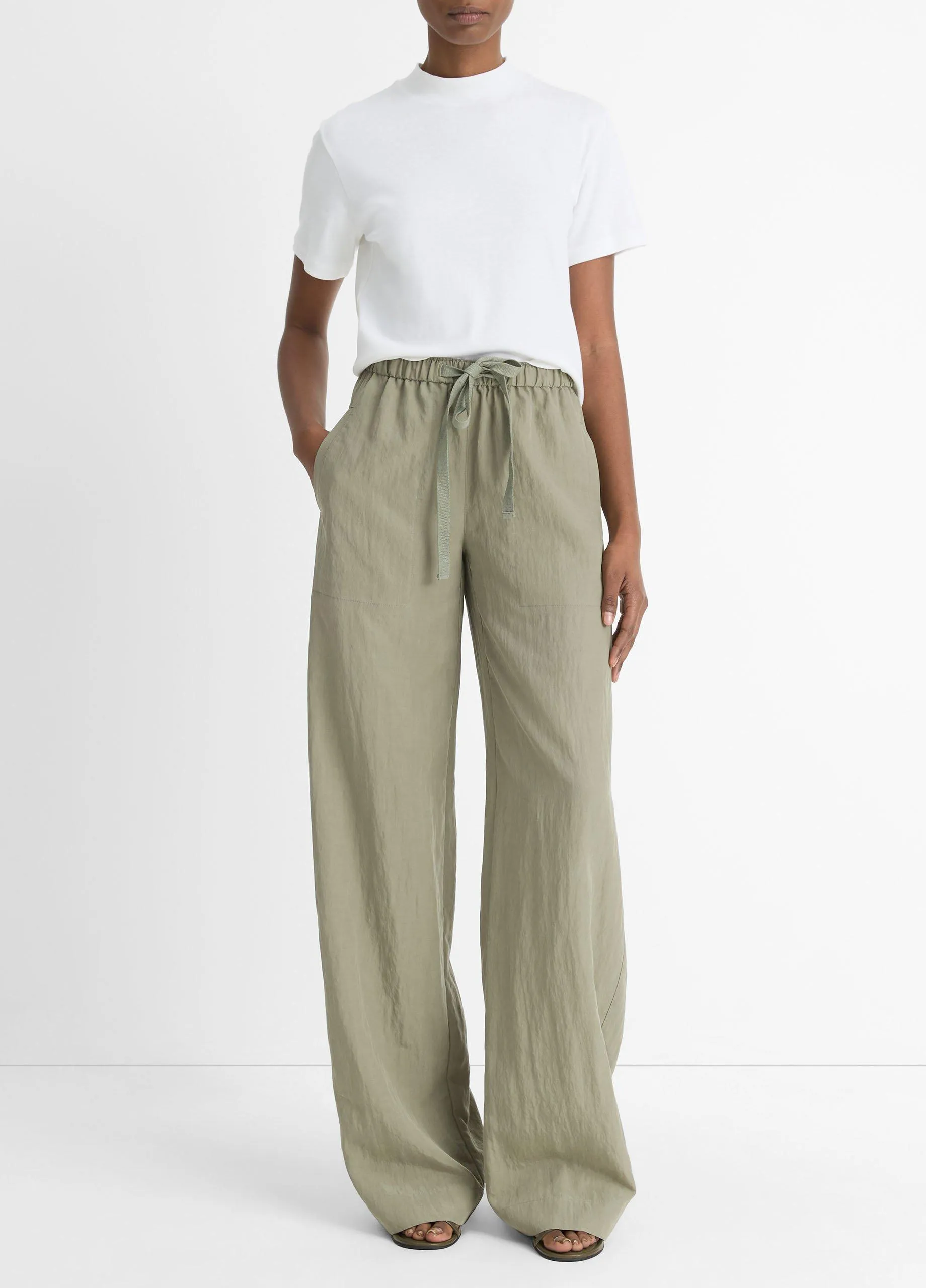 Mid-Rise Utility Drawstring Pant