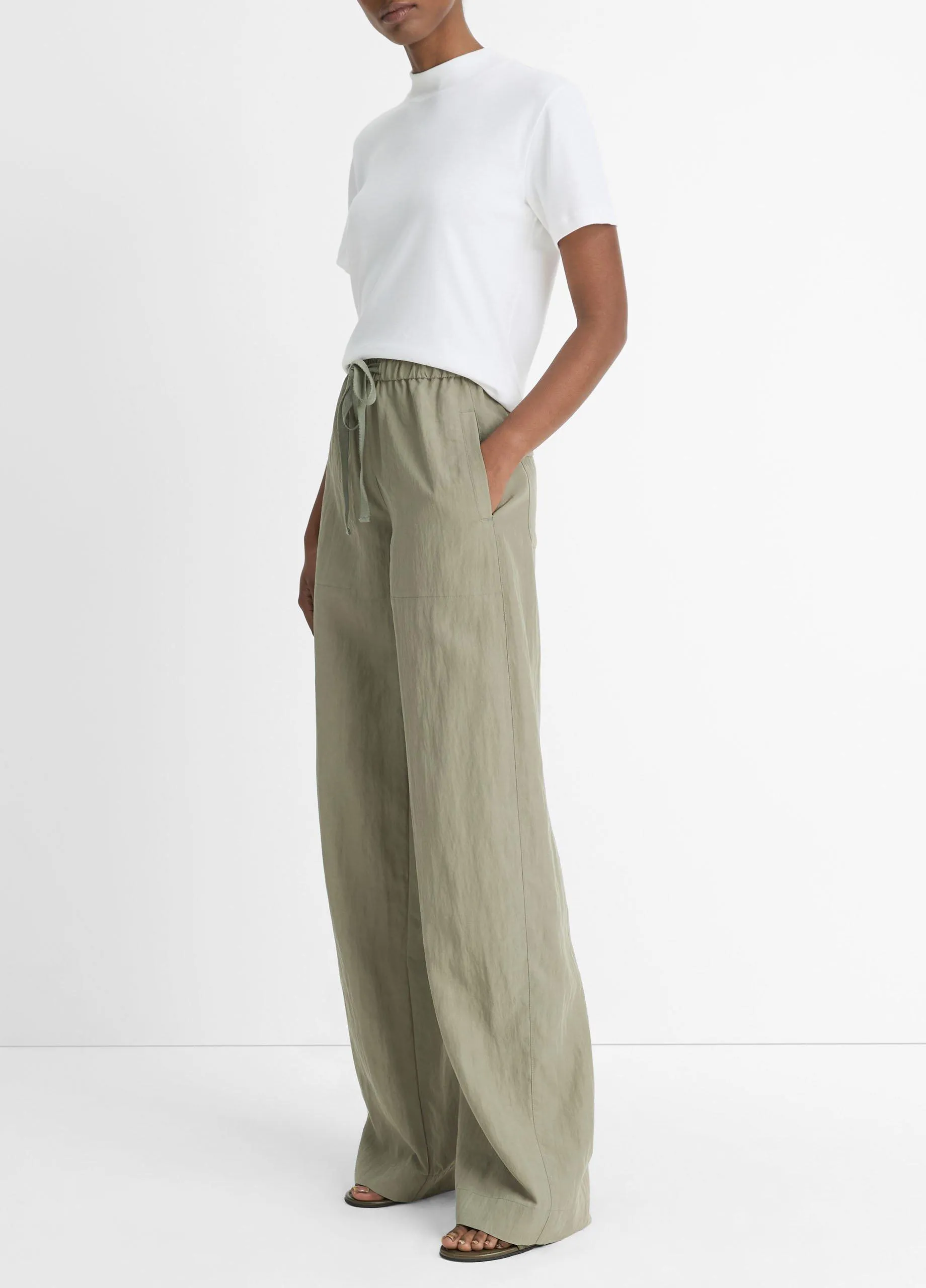 Mid-Rise Utility Drawstring Pant