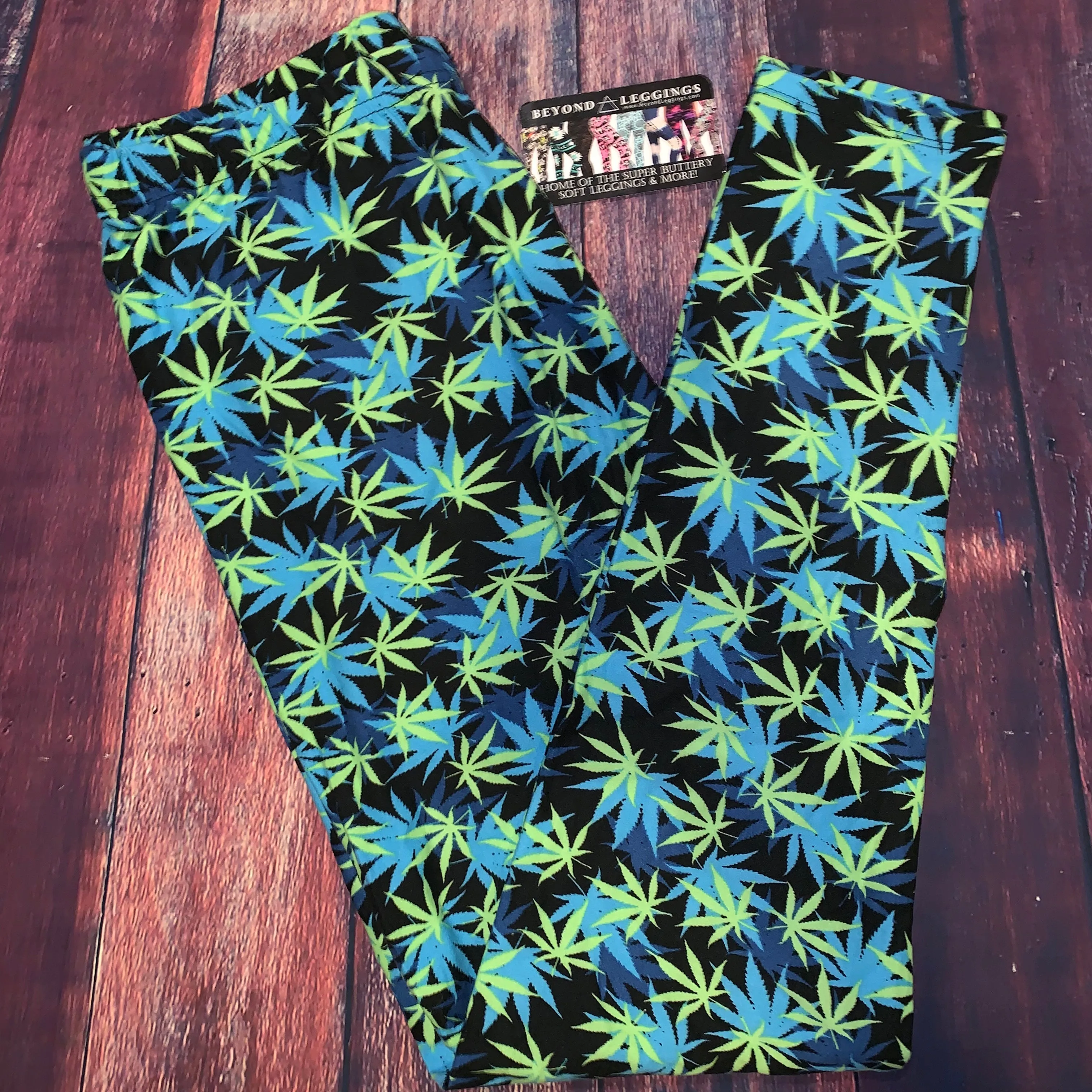 MJ Green & Blue Leaves Soft Leggings