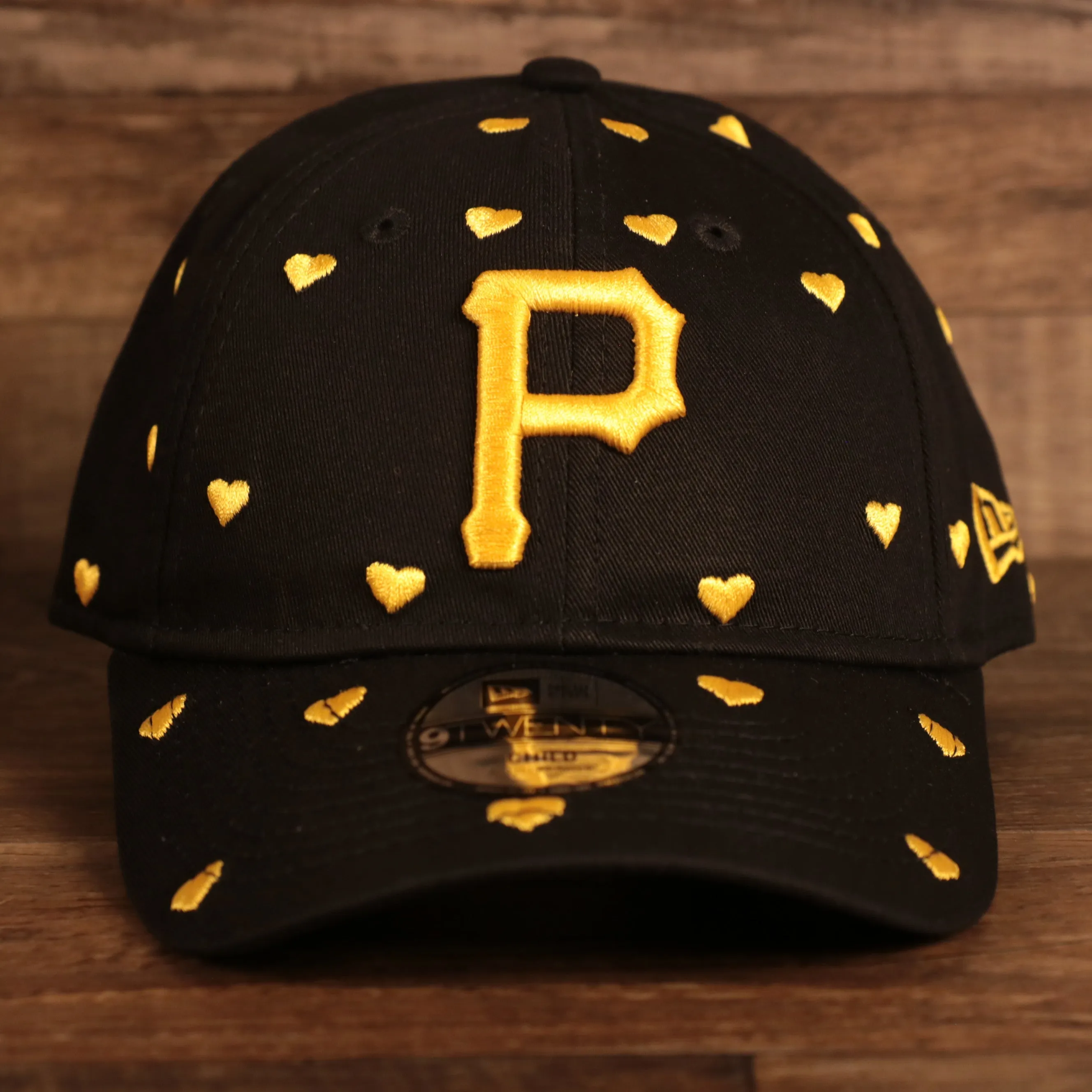 NEW ERA | PITTSBURGH PIRATES | DAD HAT | HEART CONFETTI | BLACK | CHILD OSFM