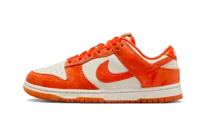 Nike Dunk Low Cracked Orange