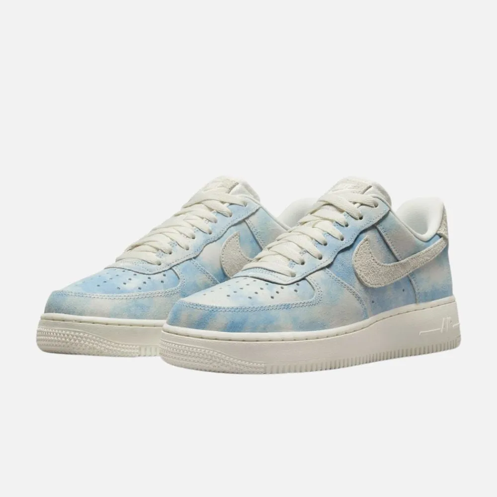 Nike Women's Air Force 1 Low SE Celestine Blue