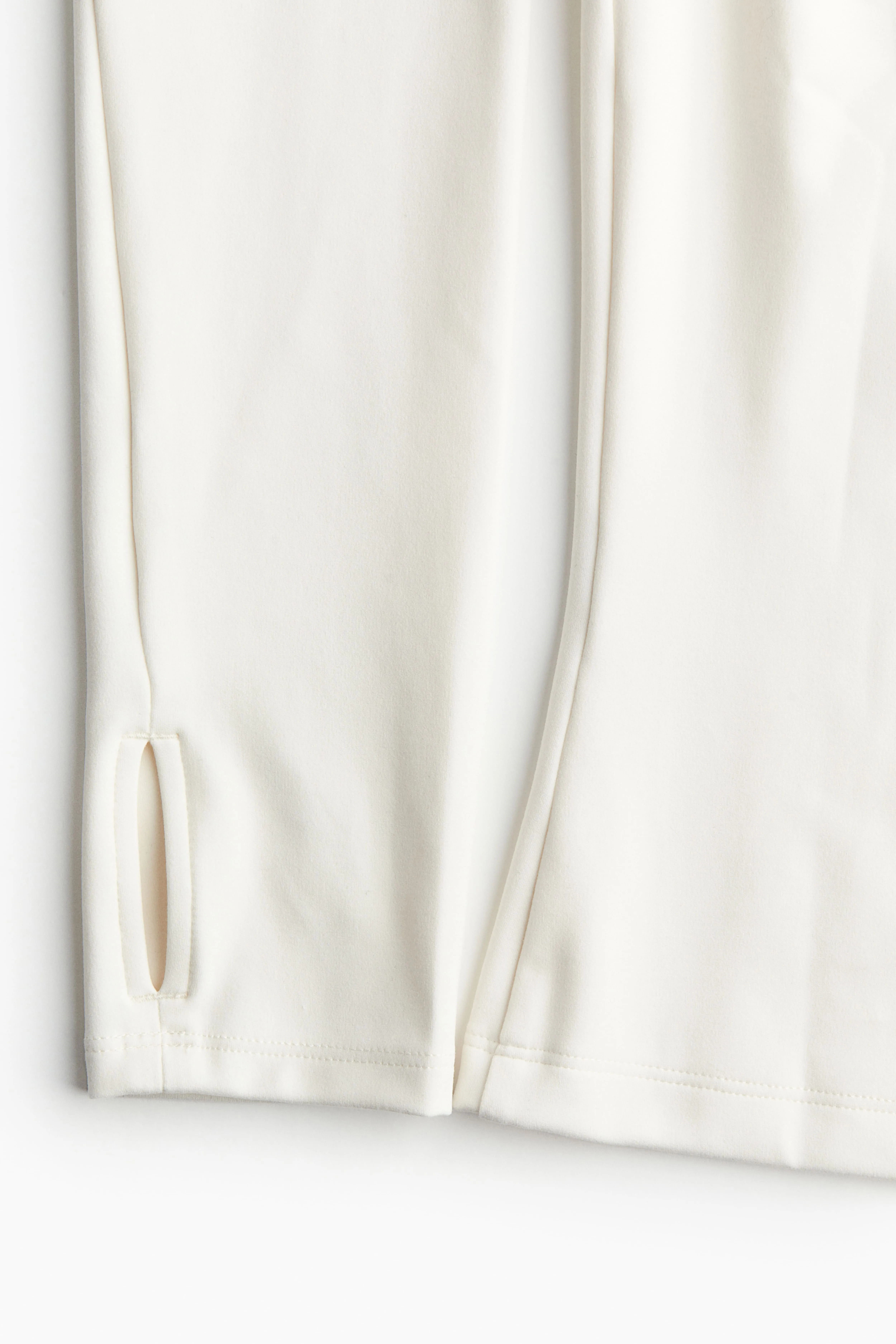 SoftMove™ Zip-through sports jacket - Extra long sleeve - Cropped - White - Ladies | H&M GB