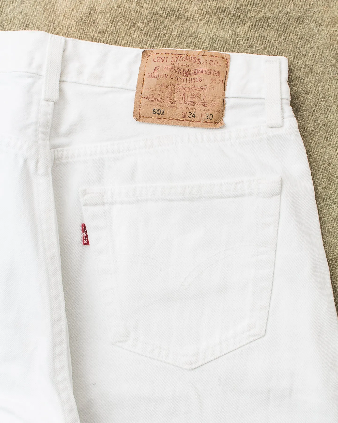 Vintage 1990s Made in USA White Levi's 501 Jeans W 34 / L 32