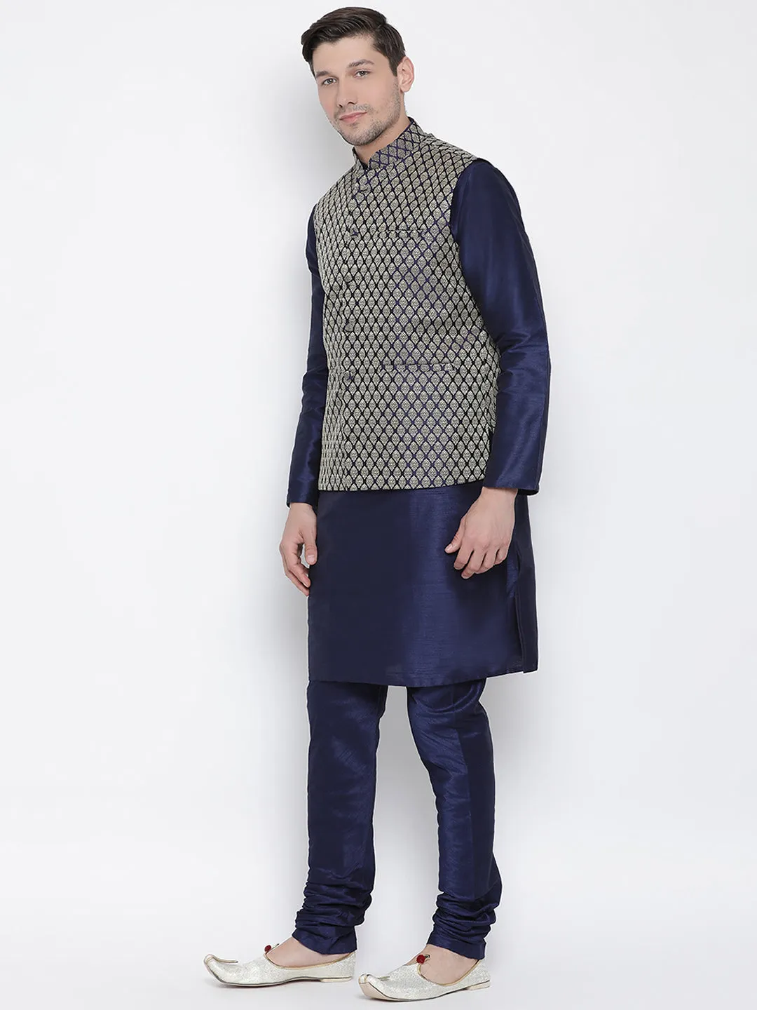 VM BY VASTRAMAY Men's Dark Blue Cotton Silk Blend Kurta, Ethnic Jacket Style Pyjama Set